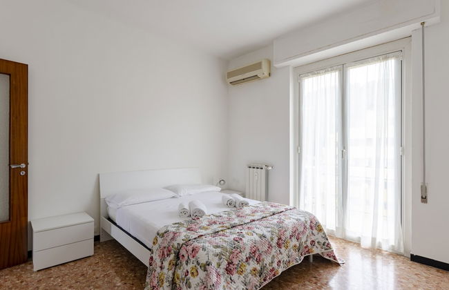 JOIVY Family Flat W/Terrace & Parking Near Beach - Photo 12