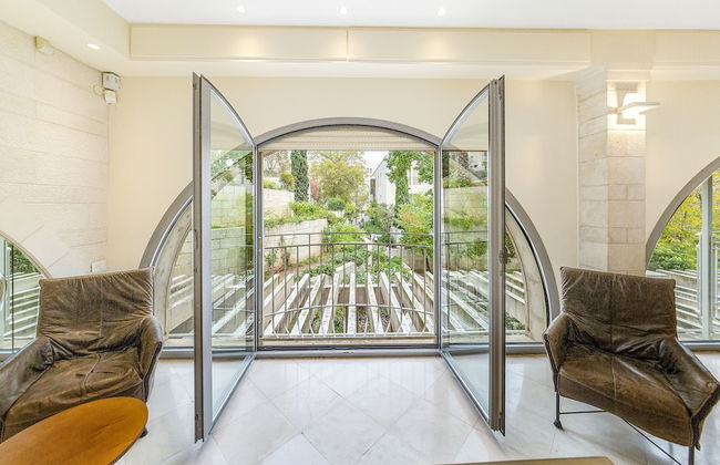 David Citadel Hotel Private Lux Suites - Photo 25