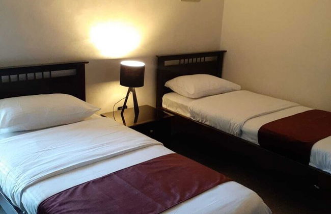 Tamrah Suites Hotel - Photo 8