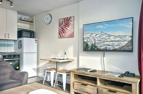 Photo 37 - Whistler Holiday Apartments