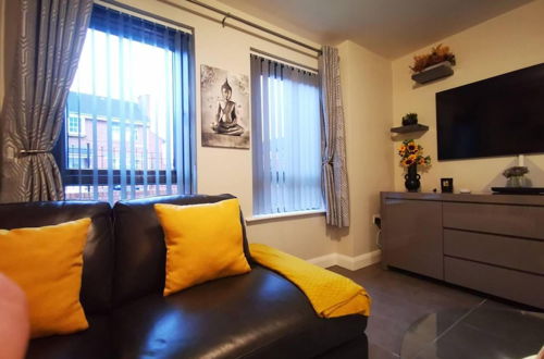 Photo 13 - Luxurious 2-bed Apartment in Belfast Centre