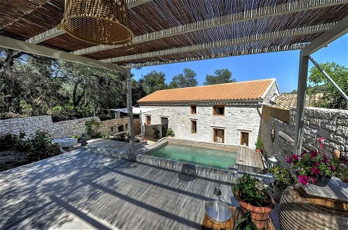 Photo 8 - Leonora House With Private Pool Close to Gaios