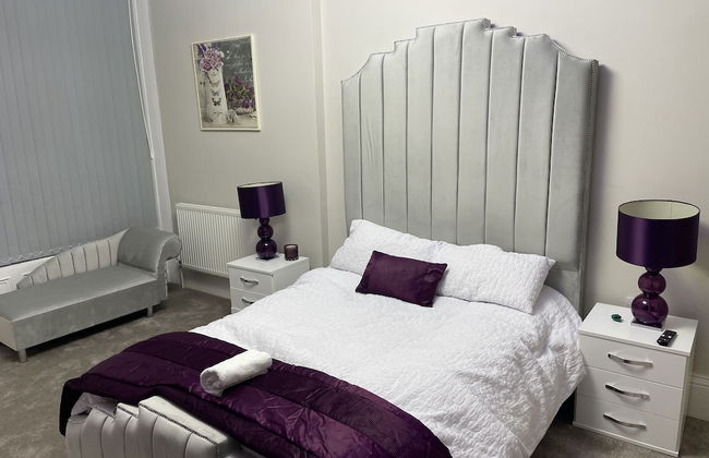 1 Bed Flat - Sleeps 2 - Hot Tub - Parking - Wifi - Foto 3