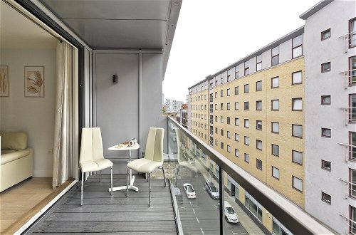 Foto 23 - Large one Bedroom Flat With Balcony Near Waterloo by Underthedoormat