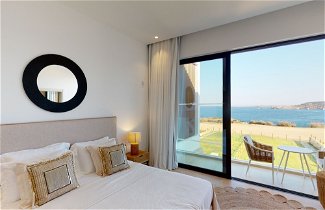 Photo 2 - Sanders Konnos Bay Athina - Breathtaking 6-bedroom Villa On the Beach Front