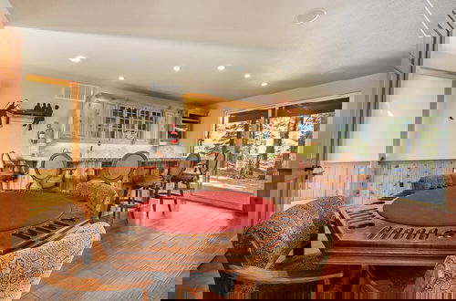 Foto 35 - The Lodge on Oaxaco - Epic Man Cave / Billiard Room