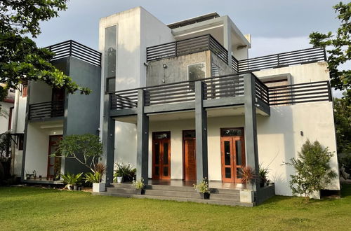 Foto 1 - Spacious Stand-alone 2-bed Villa in Galle