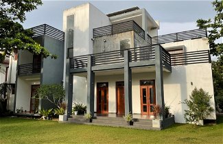Photo 1 - Spacious Stand-alone 2-bed Villa in Galle
