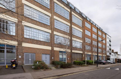 Photo 29 - The Camberwell Loft - Captivating 2bdr Flat