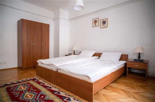 Foto 6 - Spacious Flat With Central Location in Beyoglu