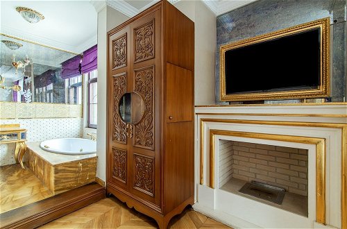 Foto 13 - Hotel Room in Historic Mansion in Beylerbeyi