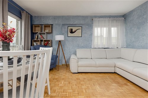 Photo 1 - Czerniakowska Apartment by Renters