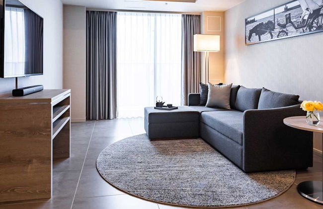 Oakwood Suites Yokohama - Photo 32