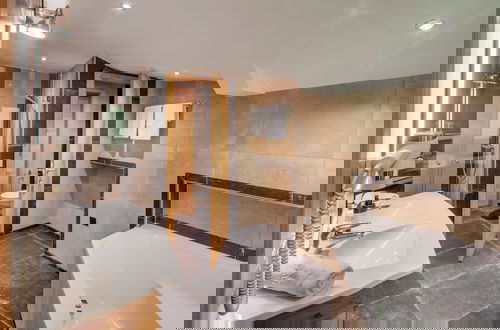 Photo 11 - Hotel Talhof