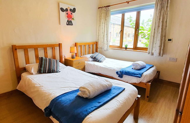 The Victorian Barn self catering holidays with pool & hot tubs - Foto 78