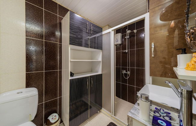 Capacious Flat With Terrace in Central Muratpasa - Foto 16