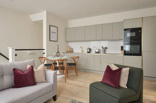 Photo 13 - Fulham Hestercombe House by Viridian Apartments
