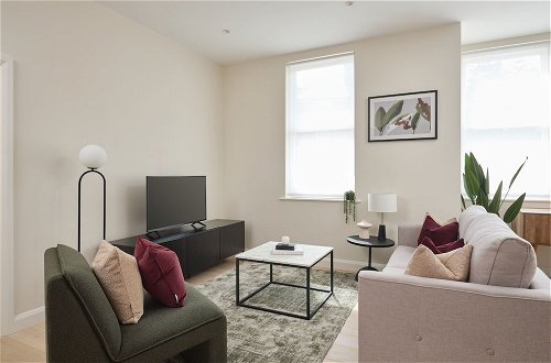 Photo 17 - Fulham Hestercombe House by Viridian Apartments
