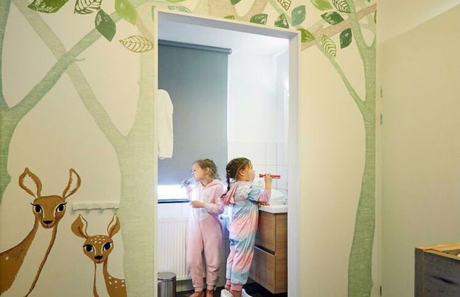 Villa With med Children's Room in Limburg - Foto 6