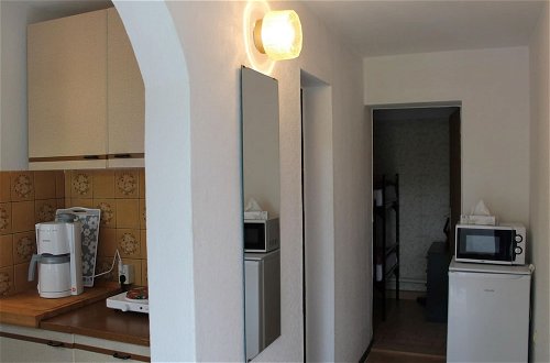 Photo 4 - Charming Apartment in Kropelin With Barbecue
