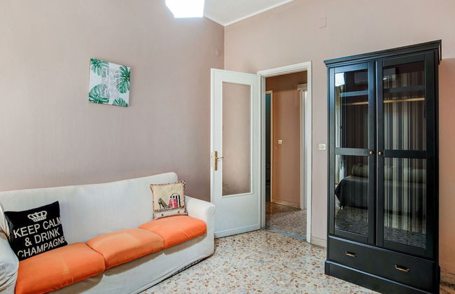 City Apartment w/ Balcony - Photo 13