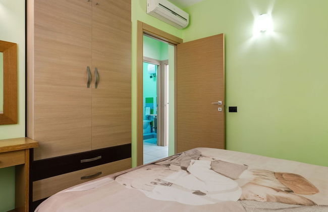 Alluring Apartment in Reitani near Beach - Foto 4
