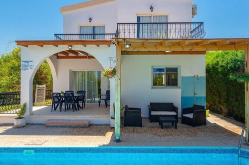 Photo 16 - Argaka Sun Villa Tessera Large Private Pool Walk to Beach Sea Views A C Wifi - 2841