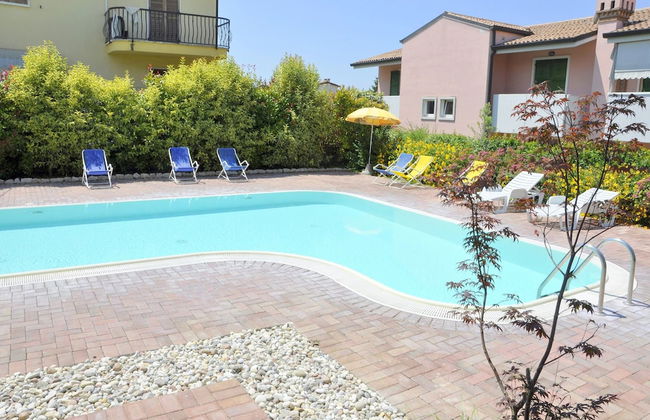 Spacious Apartment With Garden - Foto 1
