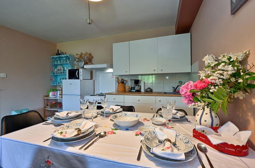 Foto 5 - Lovely Holiday House With Big, Private Garden, Near Well Known SPA Centre