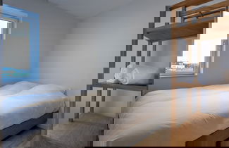 Photo 2 - Apartment With Beautiful Views