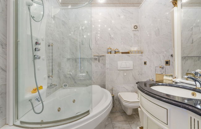 Authentic Apartment With View - Foto 12