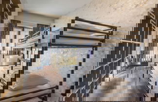 Foto 2 - Authentic Apartment With View
