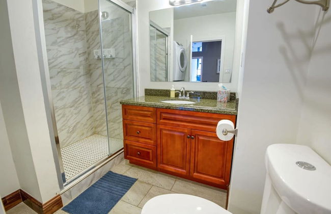 Sosuite 2BR Apt w W D Gym On-site Restaurant - Foto 20