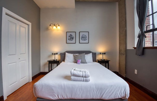Sosuite 2BR Apt w W D Gym On-site Restaurant - Foto 16