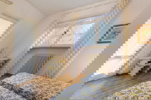 Foto 6 - Elegant Villa With air Conditioning and Bubble Bath, Fantastic View