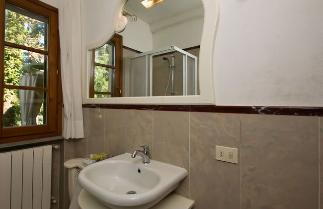 Casa Vacanze a Sassetta con Giardino - Foto 14