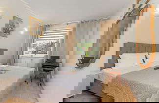 Foto 1 - Apartment with Parking by Renters