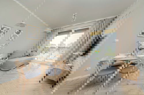 Photo 15 - Legnicka Modern Apartment by Renters