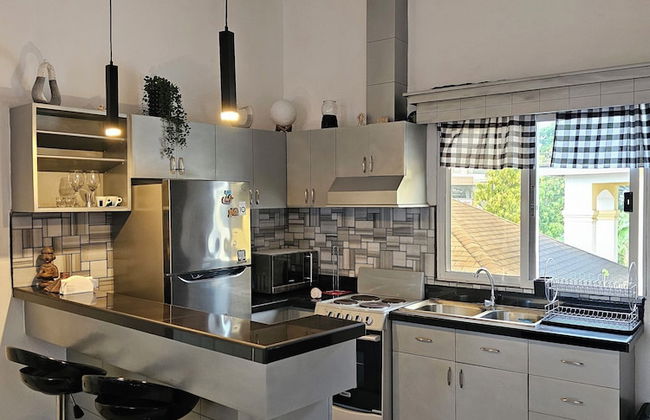 HK Group Hotel - Photo 7