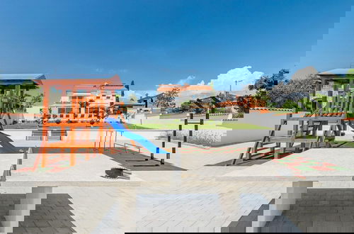 Foto 37 - Aesthetic Villa With Private Pool
