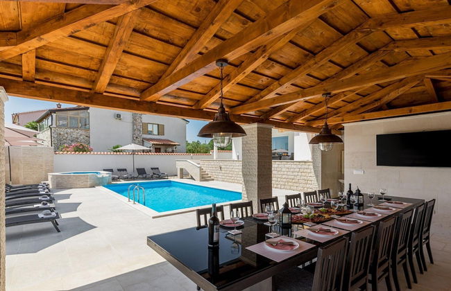 Aesthetic Villa With Private Pool - Foto 18