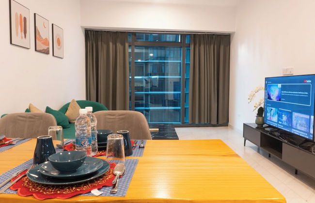 Moonway Luxury Suites At Eaton Residence - Photo 53