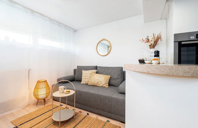 Opal - by Kairos Apartments - Photo 11
