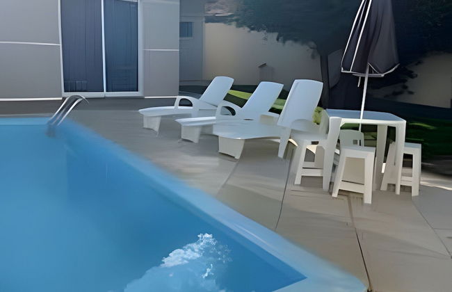 Casa com piscina 5 suites 1 quarto e AC - Foto 31