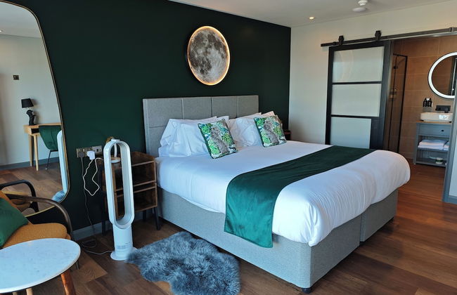 Pinnacle Suites - Foto 60