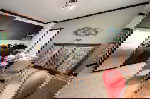 Photo 31 - Tradewinds Apartment Hotel