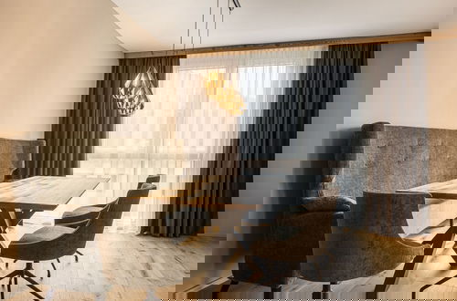 Photo 17 - Apartment in Fugen With Balcony