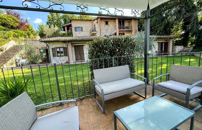 Spoleto Poolside - apt Sleeps 4 on Beautiful Campus - 1 km max Spoleto Central - Foto 60