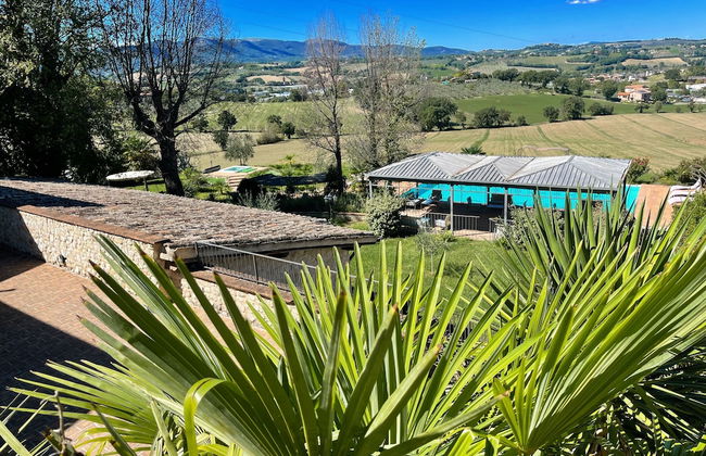Spoleto Poolside - apt Sleeps 4 on Beautiful Campus - 1 km max Spoleto Central - Foto 35