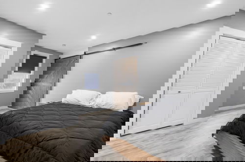 Foto 12 - New Luxury 4 Bed Condo Perfect for Winter Rental